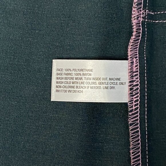 Art Class Junior Vegan Faux Leather Pleather A Line Mini Skirt Metallic Pink NWT - Picture 9 of 10